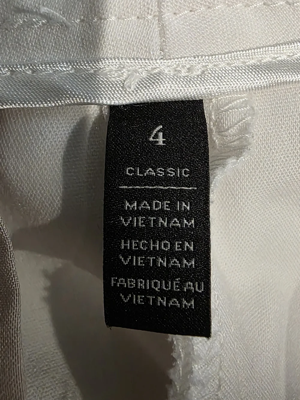 White House Black Market Classic Sailor Shorts Beachy Coastal Fisherman Size 4 - Picture 9 of 10